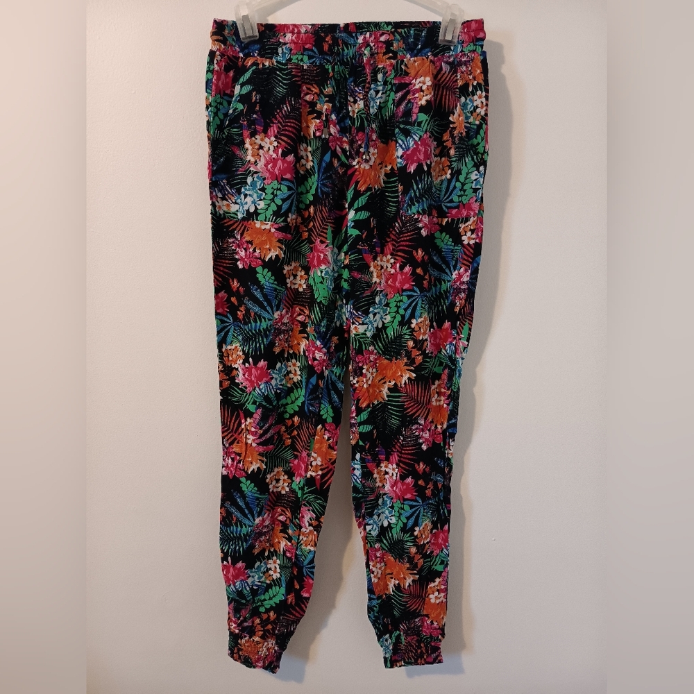2 For 25$ Candy Couture Vibrant Floral Jogger Pants
